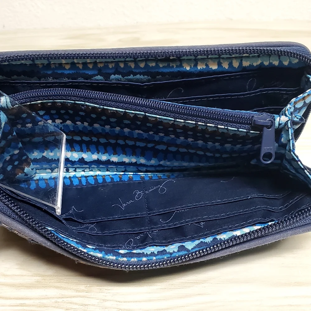 Vera Bradley In Different Shades of Blue | Zip Accordion Wallet Wristlet - Picture 8 of 10
